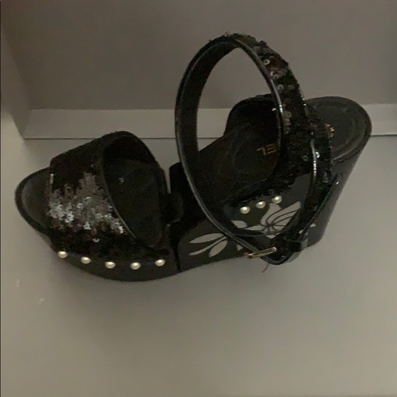 Chanel Black Sparkle Wedges - Picture 2 of 4